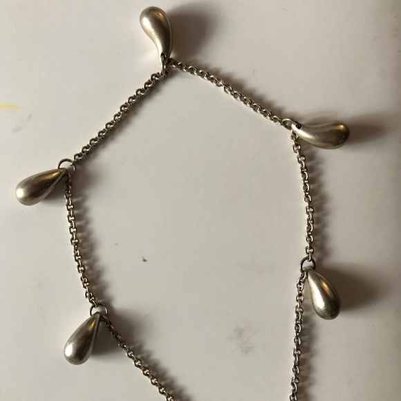 Tiffany’s teardrop bracelet - Picture 2 of 2